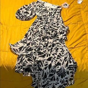 Alexis Black and White Patterned Dress